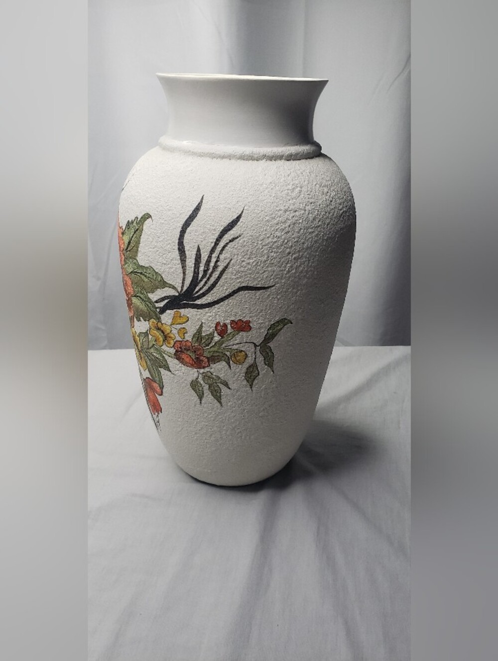 Vintage MCM Ceramic Vase Hand Painted Botanical Poppies Lava Finish 13.5 In Tall - Picture 4 of 6